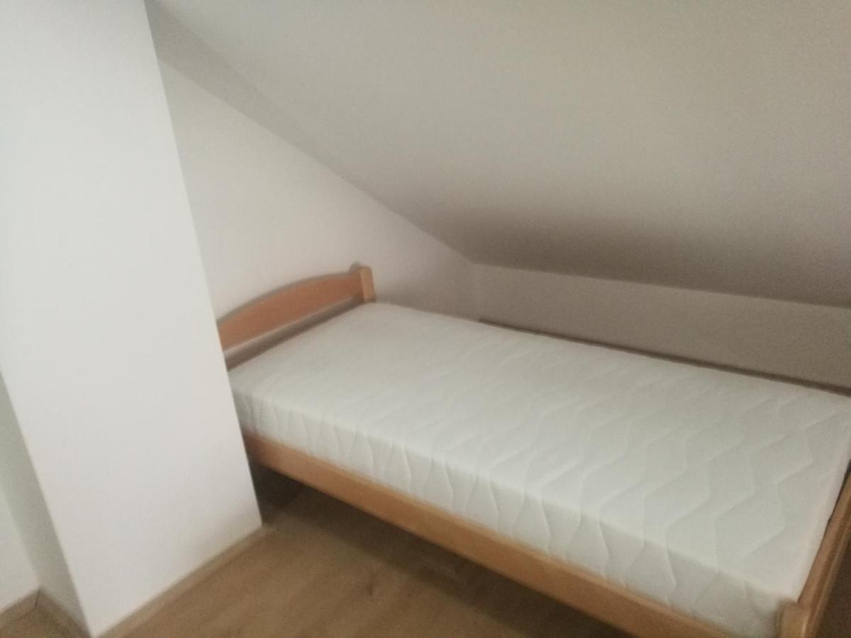 Ferienwohnung Apartma Burjuca Ajdovščina Exterior foto